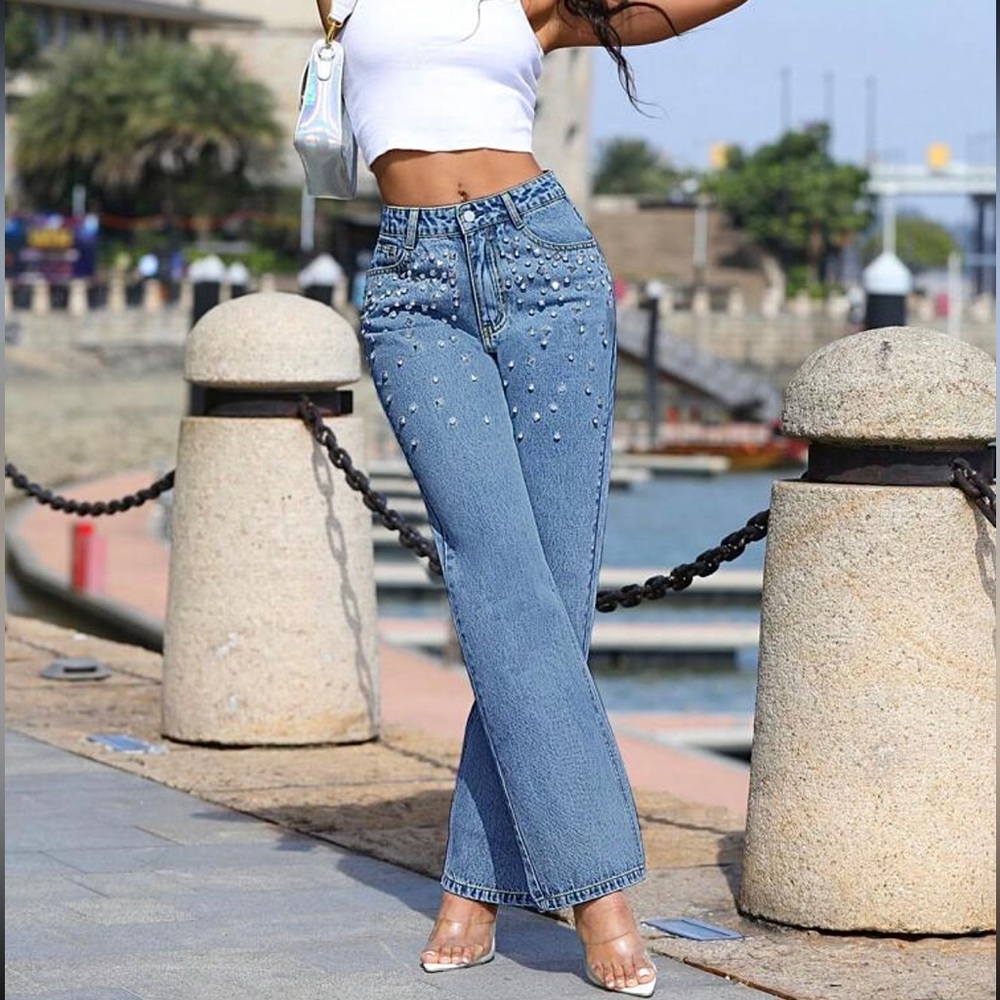 Medium wash Rhinestone & studs Straight Leg denim high waisted embellished Jeans - Picture 4 of 4